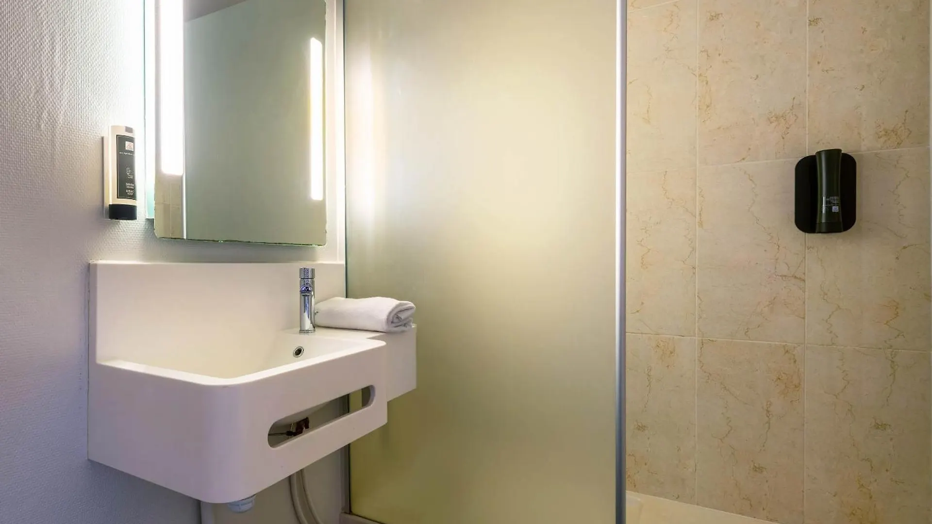 B&B Hotel Brest Port Du Moulin Blanc